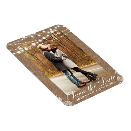 Rustikale Hochzeitstraßenbeleuchtung Save the Date Magnet (Rechte Seite)