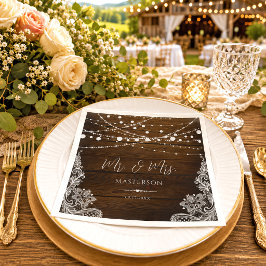Rustikale Holz-Lichterkette und Spitze Hochzeit Serviette