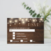 Rustikale Holz-Streichelleuchten und Spitzen | UAW RSVP Karte (Stehend Vorderseite)