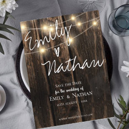 Rustikale Holz-String-Lichter Hochzeit speichern d Einladungspostkarte