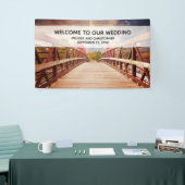 Rustikale Holzbrücke im Land Banner (Messeveranstaltung)