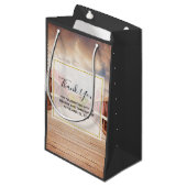 Rustikale Holzbrücke im Land Danke Kleine Geschenktüte (Vorderseite Schrägansicht)