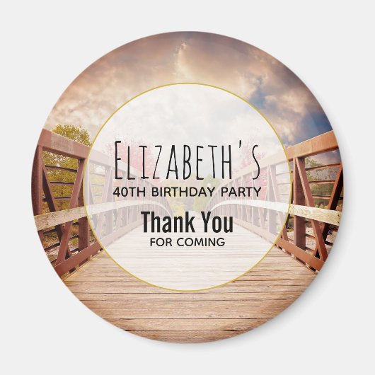 Rustikale Holzbrücke im Land Geburtstag Magnet (Vorne)