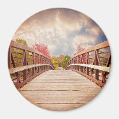 Rustikale Holzbrücke im Land Magnet (Vorne)