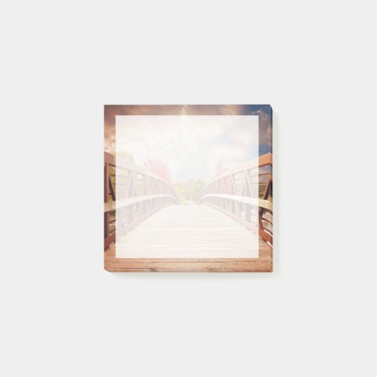 Rustikale Holzbrücke im Land Post-it Klebezettel (Vorderseite)