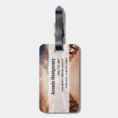 Rustikale Holzbrücke in der Country Monogram Gepäckanhänger (Rückseite vertikal)