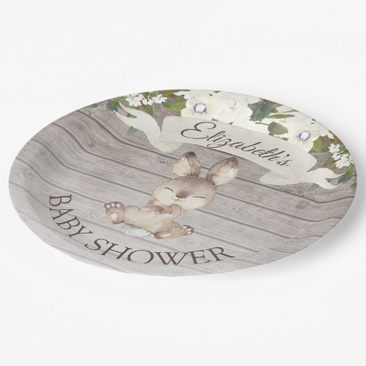 Rustikale Holzbunny Rabbit Custom Baby Dusche Pappteller (Schrägansicht)