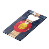 Rustikale hölzerne Flaggen-Kartenflasche Denvers Kreditkartenflaschenöffner (Vorderseite Schrägansicht)