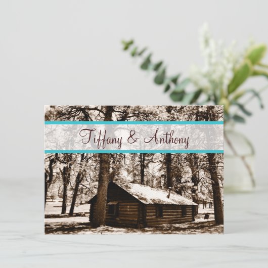Rustikale Holzhütte in Wäldern Aquamarine Hochzeit Einladung (Stehend Vorderseite)