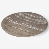 Rustikale Holzleuchten Hochzeit Pappteller (Schrägansicht)