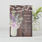 Rustikale Holzmason Jar & Floral Wedding Einladung (Stehend Vorderseite)