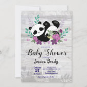 Rustikale Holzpanda mit violett blühender Babydusc Einladung (Vorderseite)