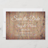 Rustikale Holzpanels Rainbow Confetti Save the Dat Date (Vorderseite)