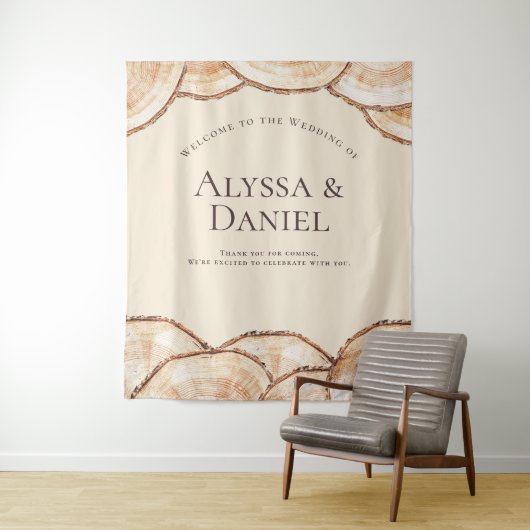 Rustikale Holzschnitt Individuelle Namen Hochzeit Wandteppich (Beispiel)