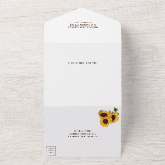 Rustikale Holzsonnenblume Goldhirsche Hochzeit All In One Einladung (Außenbereich)