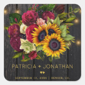 Rustikale Holzsonnenblumen und bordeauxfarbene Ros Quadratischer Aufkleber (Vorderseite)