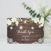 Rustikale Holzspitze, weiße Blume, leichte Hochzei Dankeskarte (Stehend Vorderseite)