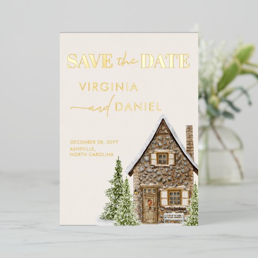 Rustikale Hütte Hütte Winterurlaub Save the Date Folieneinladung (Stehend vorne)