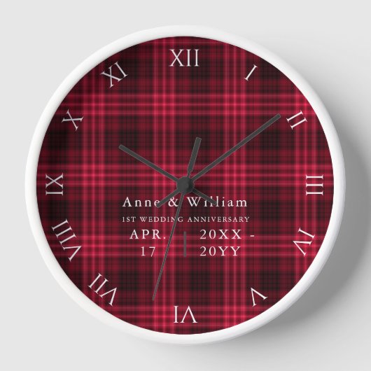 Rustikale Hütte Red Tartan 1. Hochzeitstag Uhr (Vorderseite)