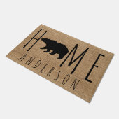Rustikale Imitate Burlap Black Bären Familienname Fußmatte (Schrägansicht)