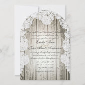 Rustikale Imitate Lace Barn Wood Wedding Einladung (Vorderseite)