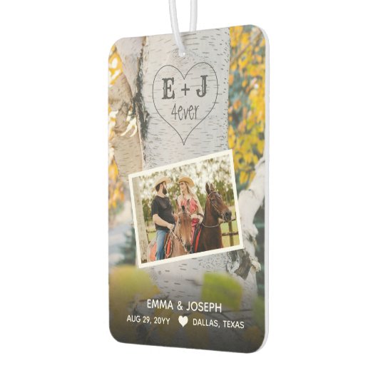 Rustikale Initialen 4ever Herz-Carved-Tree-Hochzei Autolufterfrischer (Links)