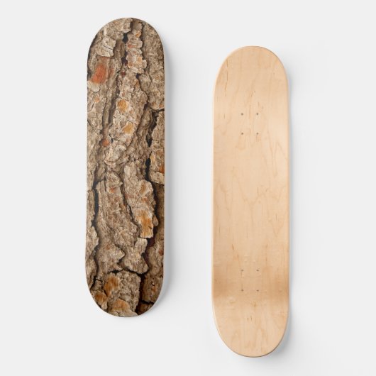Rustikale Kiefernrinden-Textur Skateboard (Vorderseite)