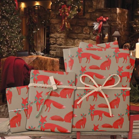 Rustikale Kraft-Rotfüchse an einem holzigen Datum Geschenkpapier Set