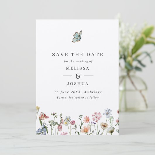 Rustikale Kraft-Wildblumen & Butterfly-Hochzeit Save The Date (Stehend Vorderseite)