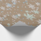 Rustikale Kraft Winter Spruce Silver Blue Schneefl Geschenkpapier (Ecke)