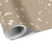 Rustikale Kraft Winter White Falling Snowflakes Ma Geschenkpapier (Rolleneckpunkt)
