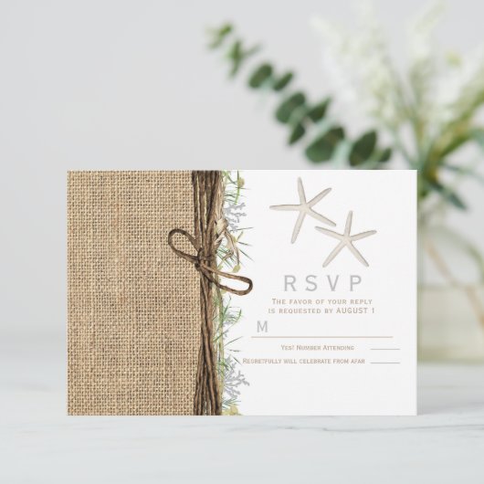 Rustikale Küstenstrasse Starfish Burlap Wedding RS Einladung (Stehend Vorderseite)