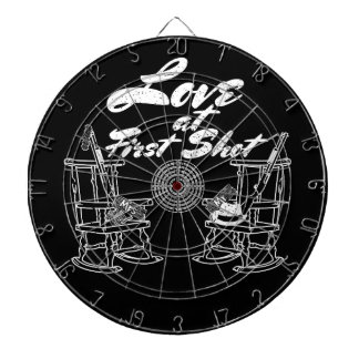 Rustikale Land-Scheunen-Hochzeits-Party-Jagd-Paare Dartscheibe