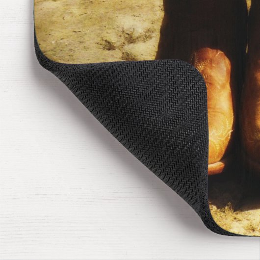 Rustikale Land-Western-Cowboystiefel im Mousepad (Ecke)