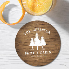 Rustikale Landfamilienhäuser Baumkronen Holzpflast Runder Pappuntersetzer