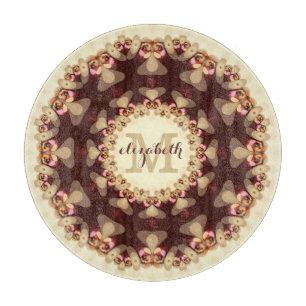 Rustikale Landspitzen-Mandala-Runde mit individuel Schneidebrett