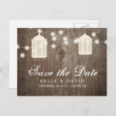Rustikale Lanterns & Lights Barnholz Save the Date Ankündigungspostkarte (Vorne/Hinten)
