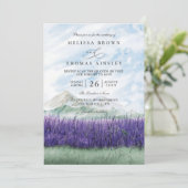 Rustikale Lavendel-Wiese QR-Code-Hochzeit im Gebir Einladung (Stehend Vorderseite)