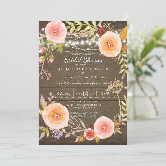 Rustikale Leuchten im Brautparty Blumenreath Einladung (Stehend Vorderseite)