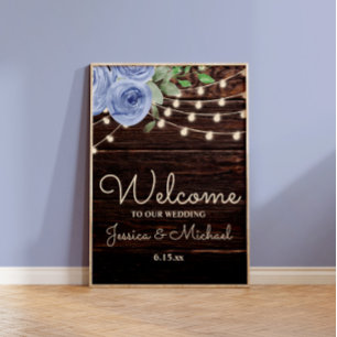 Rustikale Lichterkette Blaue Blumen Hochzeitsbegrü Poster