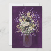 Rustikale Lila Blume Mason Jar Wedding Einladung (Rückseite)