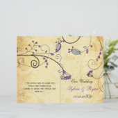 Rustikale, lila, blumengefaltete Hochzeit im Herbs (Stehend Vorderseite)