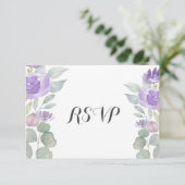 Rustikale Lila Eukalyptus Wedding RSVP Karte (Stehend Vorderseite)