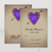 Rustikale Lila Heart Arrow Wedding RSVP Cards Karte (Vorne/Hinten)