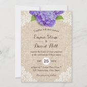 Rustikale Lila Hydrangea-Floral Lace Burlap Weddin Einladung (Vorderseite)