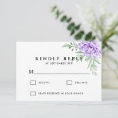 Rustikale Lila Rose Floral Eucalyptus Boho Wedding RSVP Karte (Stehend Vorderseite)
