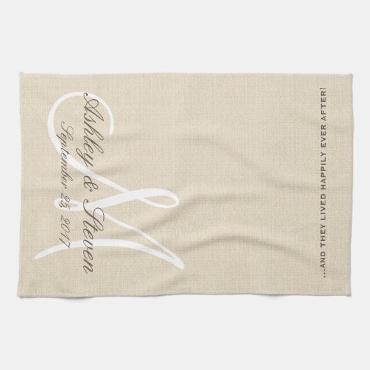 Rustikale Linse mit weißer Monogramm Küchentuch (Horizontal)