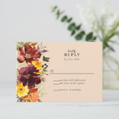 Rustikale Marsala Burnt Orange Fall Wreath RSVP Ka Karte (Stehend Vorderseite)