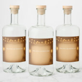Rustikale Mason Jar & String Lights Hochzeit Alkoholflaschenetikett (Flaschen)
