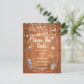 Rustikale Mason Jar String Lights Save the Date Ankündigungspostkarte (Stehend Vorderseite)